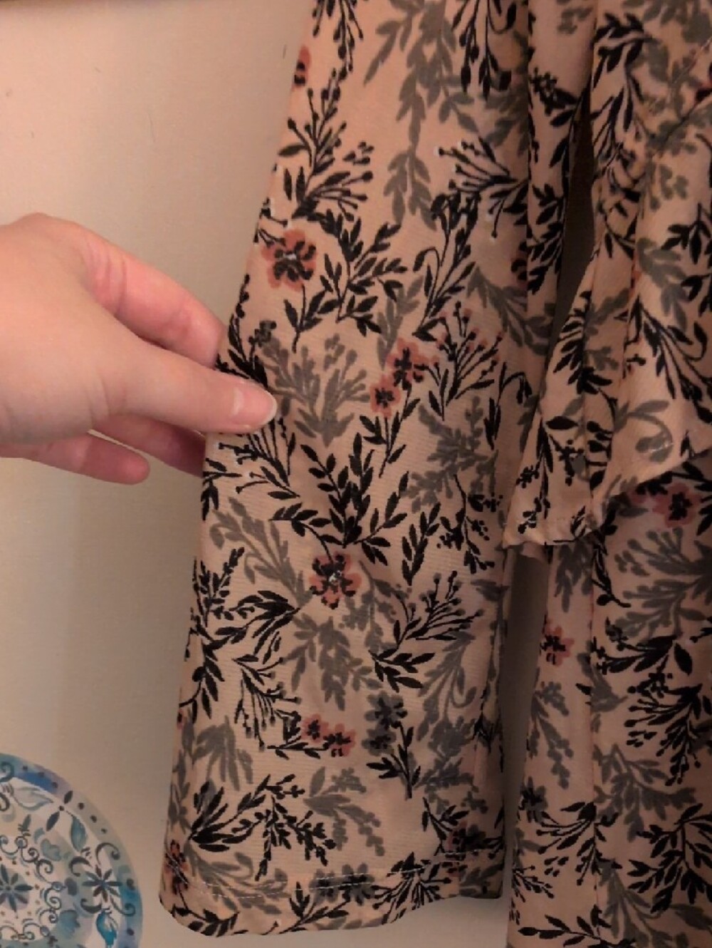 Style & Co. Petite Floral Tiered V-Neck Women’s Blouse Size Petite Large - Picture 3 of 6